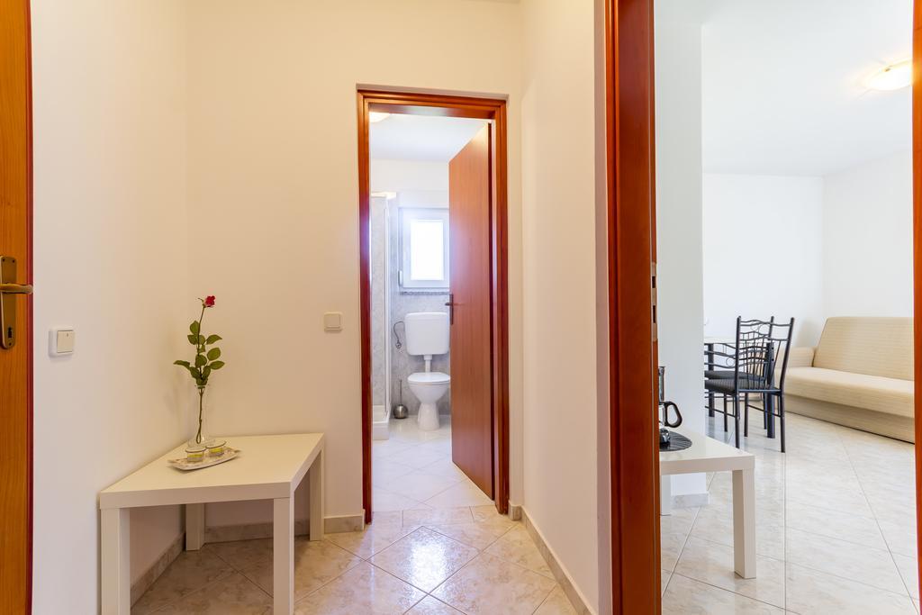 Apartments Alba Fazana Luaran gambar