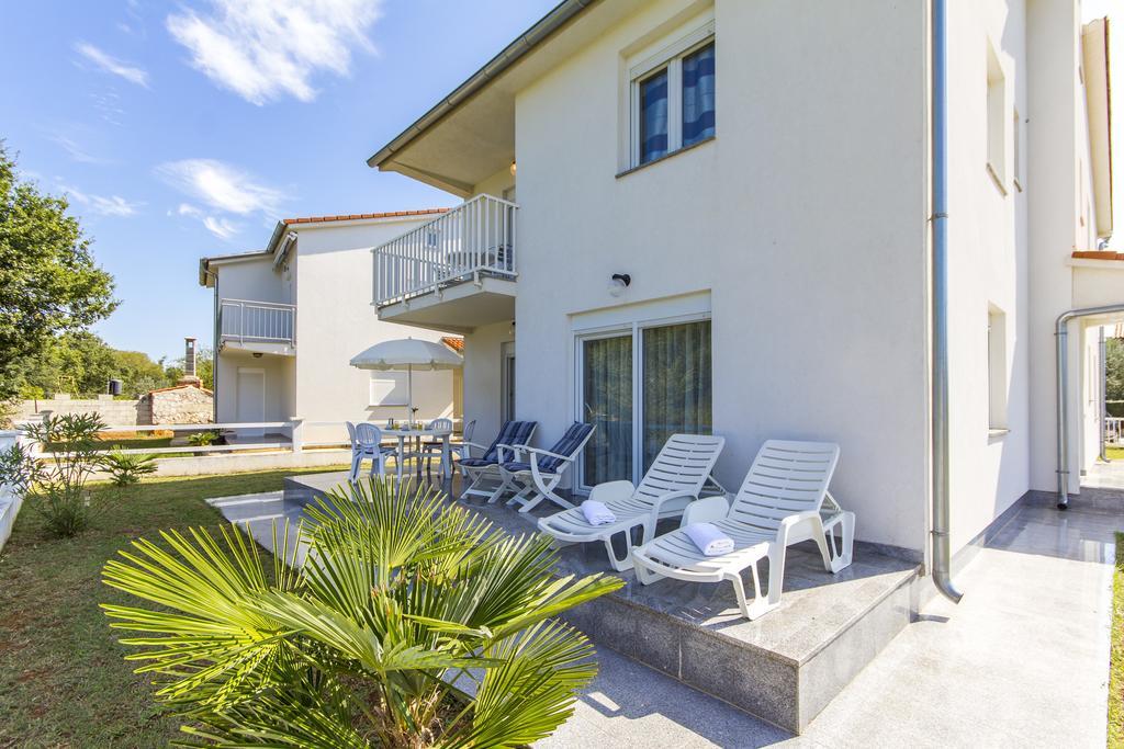 Apartments Alba Fazana Luaran gambar