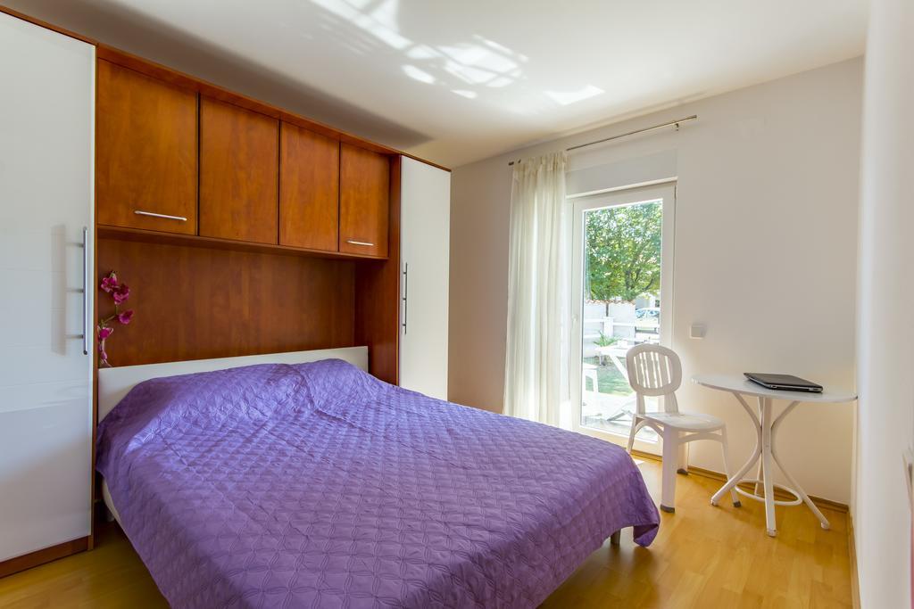 Apartments Alba Fazana Luaran gambar